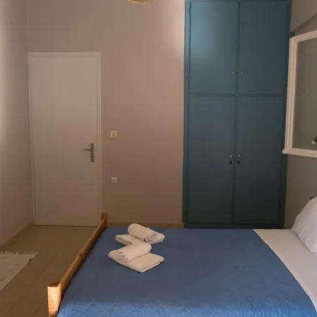Christina Guest house *