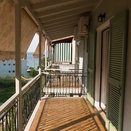 Christina Guest house *