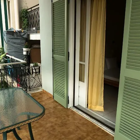 Christina Guest house Nikiana